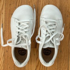 Lems Court shoe in white leather